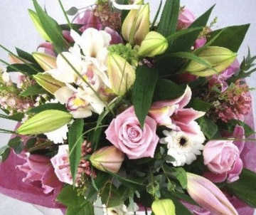 A luxury hand tied bouque