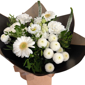 Wonderfully white bouquet