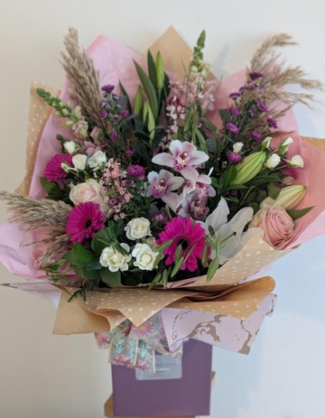Grace bloom bouquet