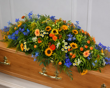 Summer meadow spray