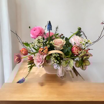 Basket of elegance