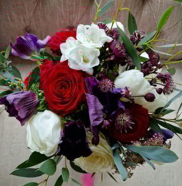 Romantic-shades-bouquet
