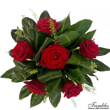 Rose-sympathy-posy