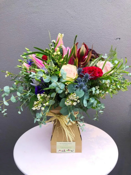 Seasonal florist choice