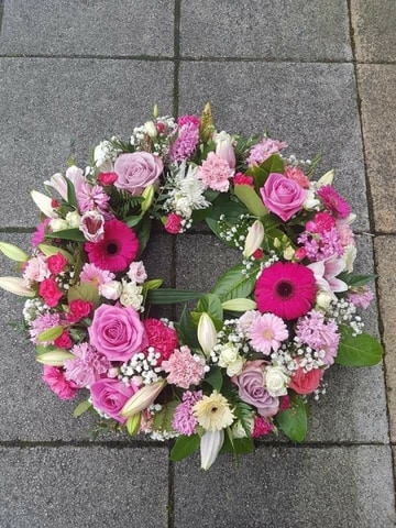 Pink white wreath