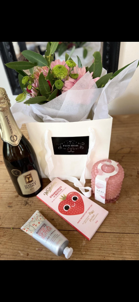 Mothers day giftbag