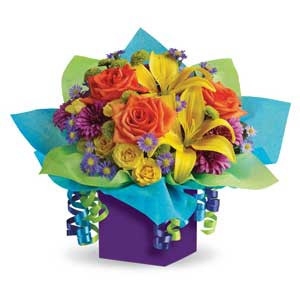 Box-bouquet-rainbow