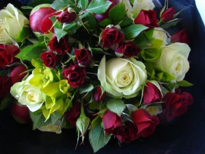 Seasonal-handtied
