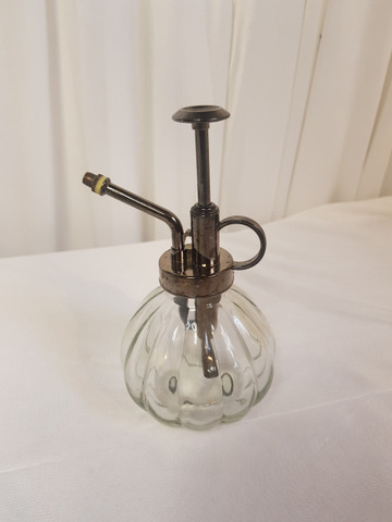 Glass-spray-bottle