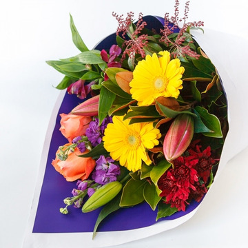 Vibrant-bouquet