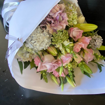 Seasonal-cut-flowers