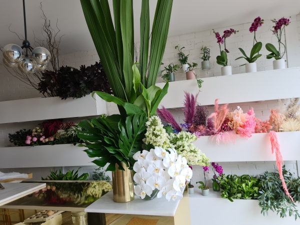 A Natural Bunch - Seddon, florist in Seddon
