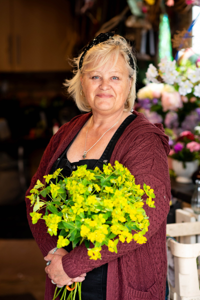 Image of Bishopstone Blooms shop front