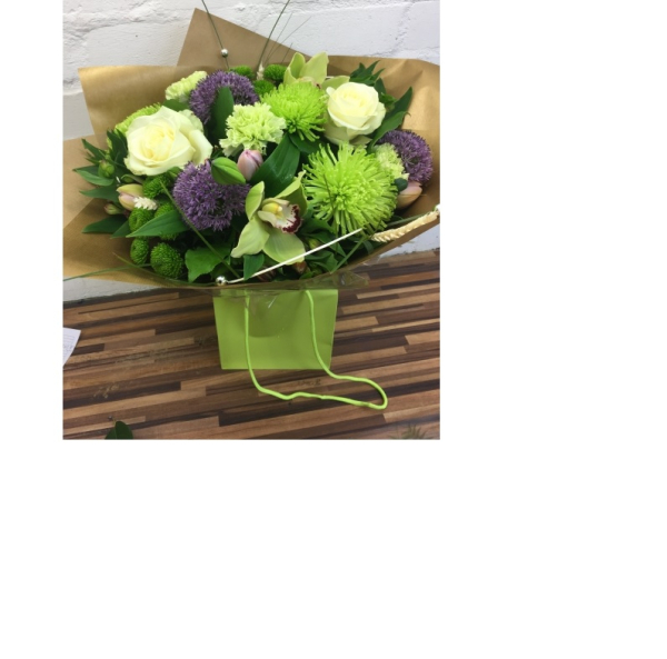 Image of Brodies Blooms and Gifts shop front