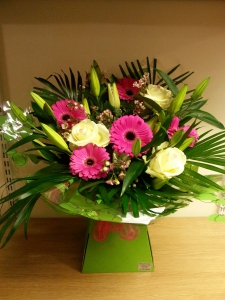 Image of Estelles Bouquets shop front