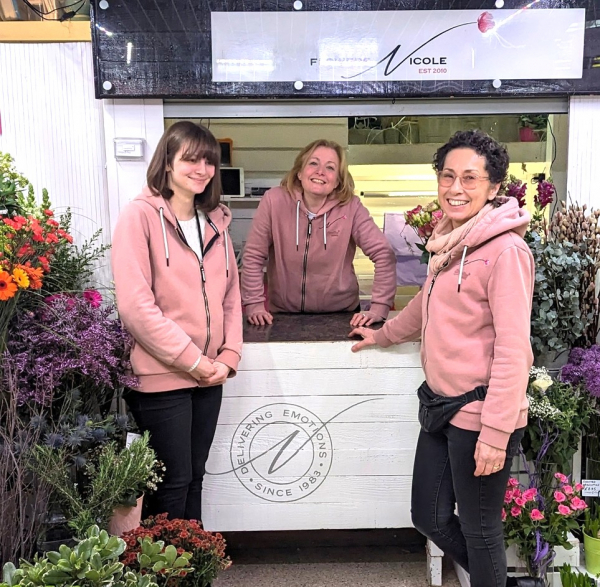Image of Flowers Nicole shop front