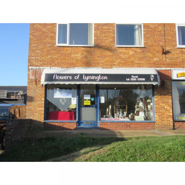 Image of Flowers Of Lymington shop front
