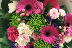 Image of Garlands and Greens Florist shop front