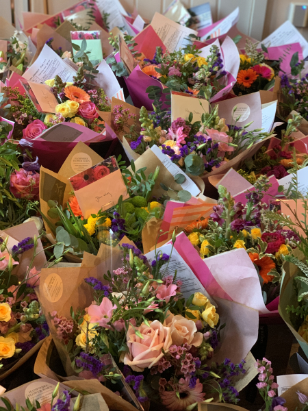 Image of Hampshire Flower Barn shop front