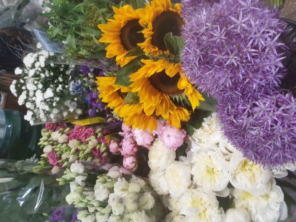 Image of Kenmare Flowers shop front
