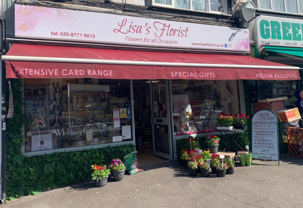 Image of Lisa's Florist shop front