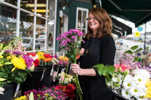 Image of Oak Bay Flower Shop Ltd shop front