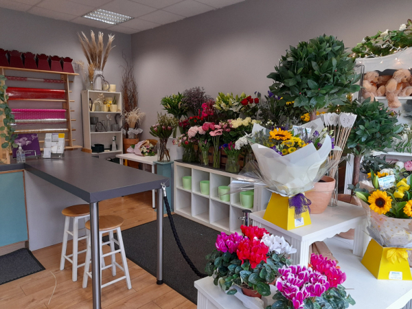 Image of Phillips The Florist shop front
