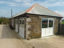 Image of Sweet Pea Floral Studio shop front