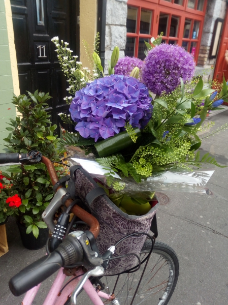 Image of The Daisy Bowl Florists shop front