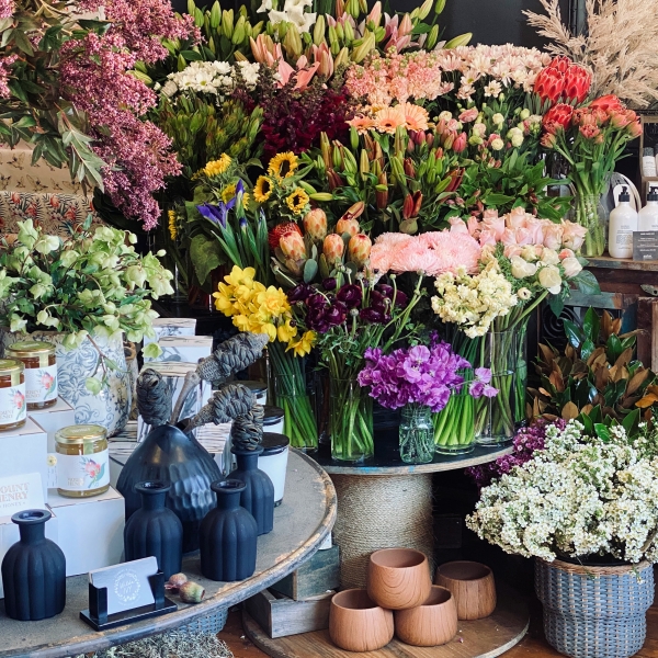 Wilde Ivy, florist in Katoomba